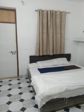Hotel TSR By WB Inn